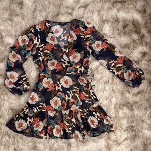 Lulu's Navy Floral Long Sleeve Dress